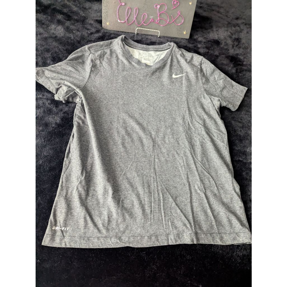 EUC Nike Mens Charcoal Gray Dri Fit Crew Neck